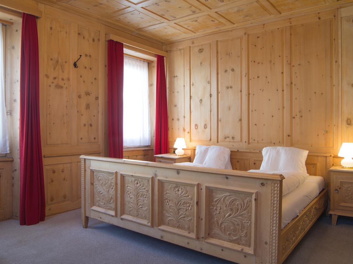 Hotel Alpina 策尔内茨 外观 照片